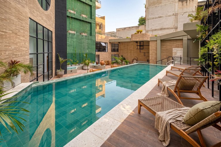 V306 | Loft c/ Balcón + Piscina + Seg 24/7